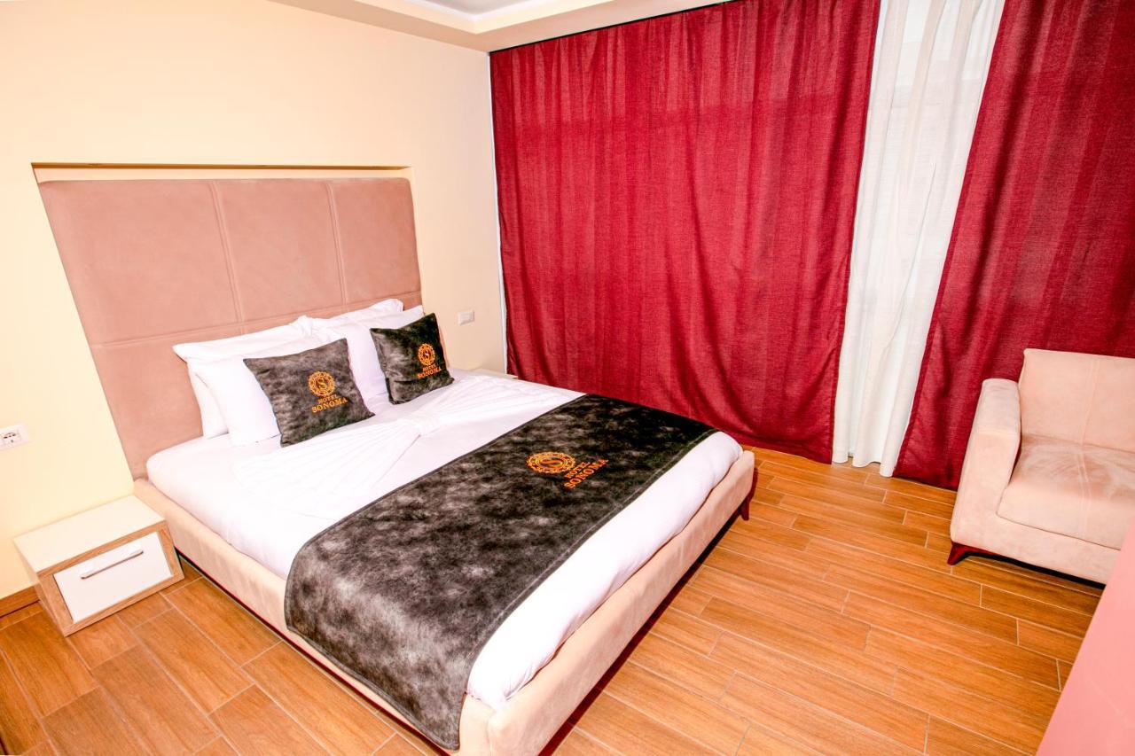 Hotel Sonoma Kosovo Polje ภายนอก รูปภาพ