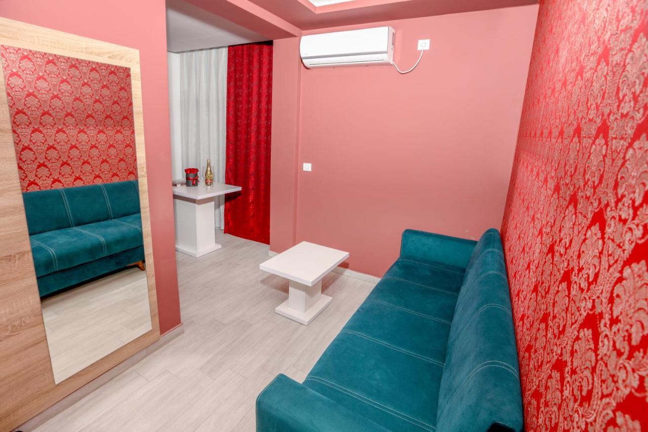 Hotel Sonoma Kosovo Polje ภายนอก รูปภาพ