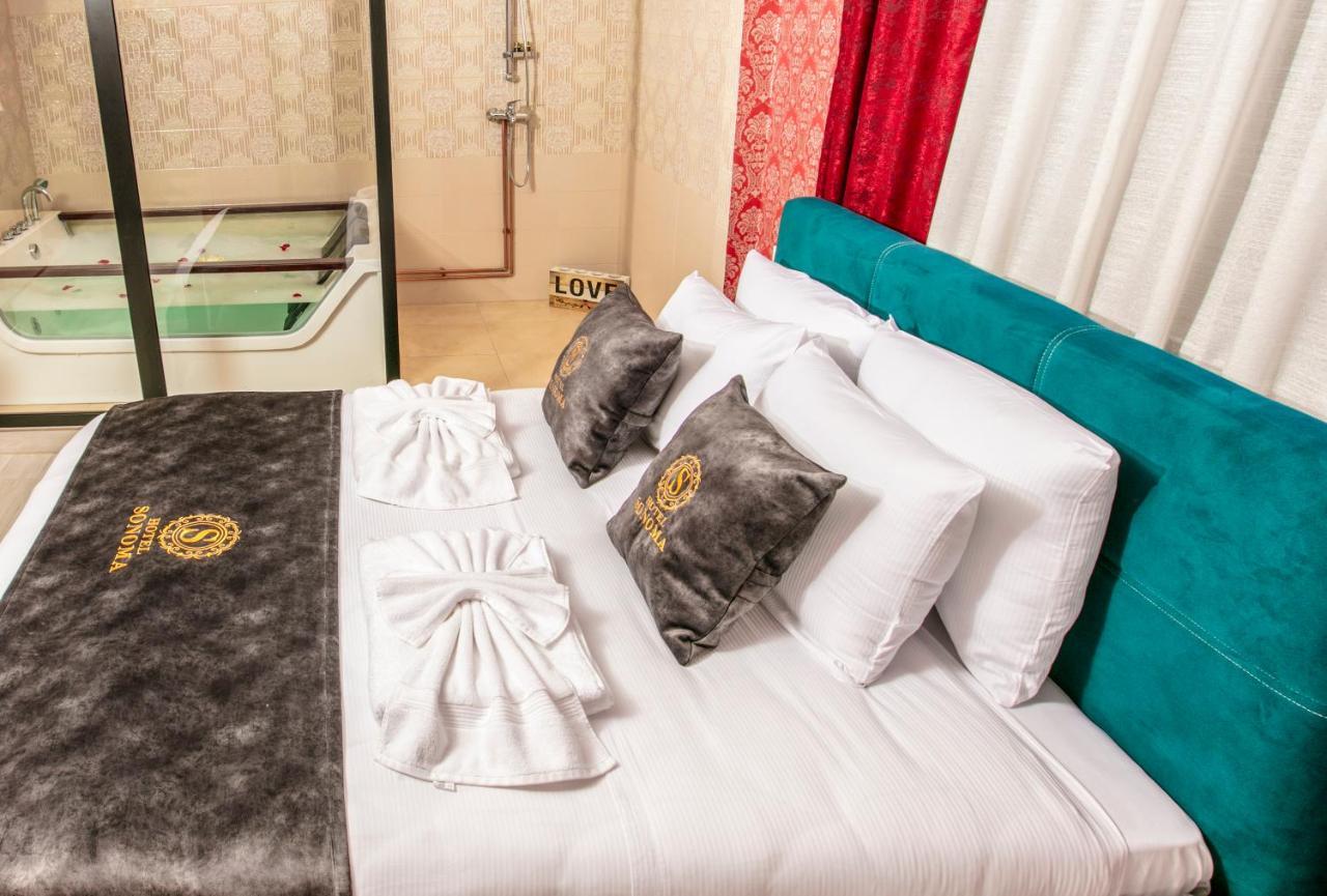 Hotel Sonoma Kosovo Polje ภายนอก รูปภาพ