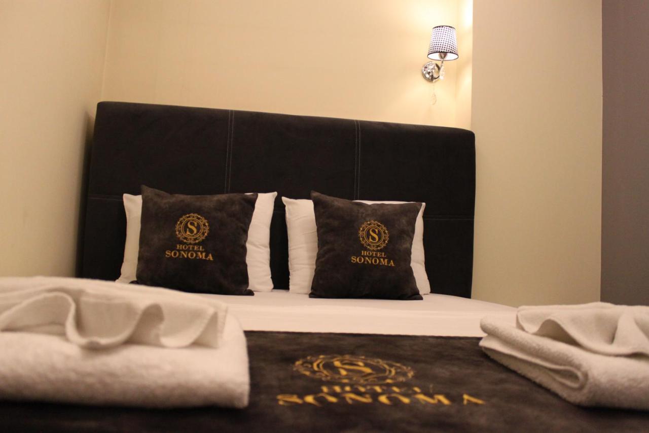 Hotel Sonoma Kosovo Polje ภายนอก รูปภาพ